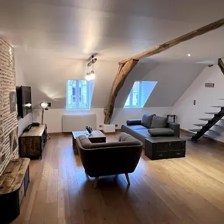 Le Bossuet : Centre Historique